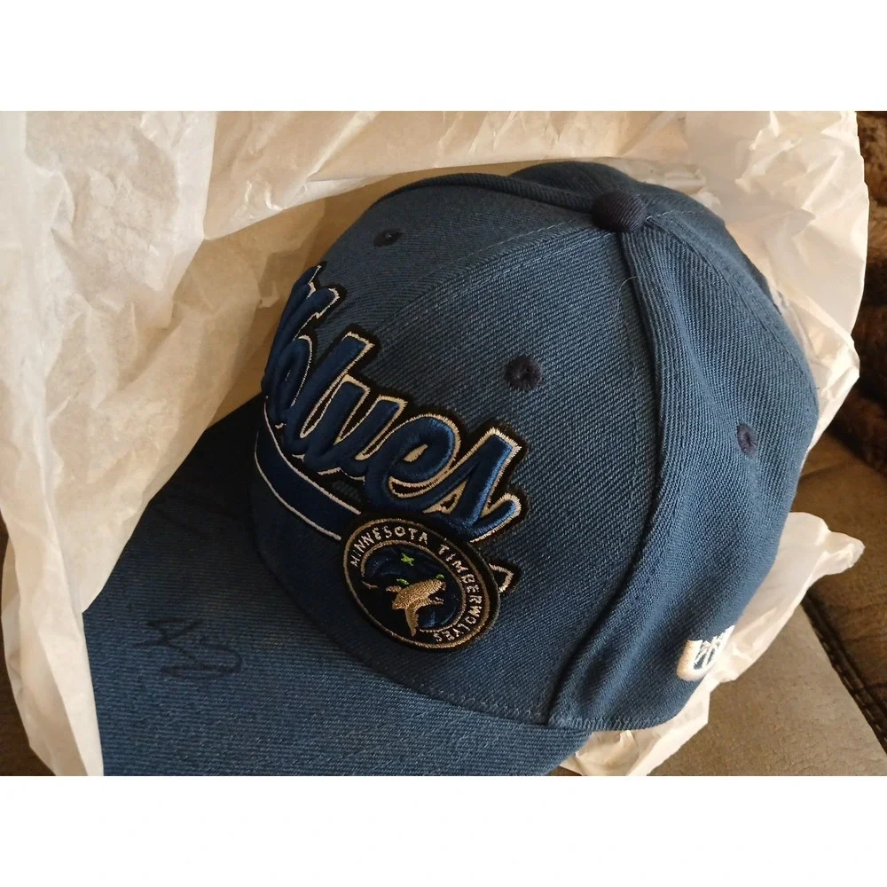 Signed Player#42 MN Timberwolfs NBA Ultra game offically licensed cap hat‎ #1118